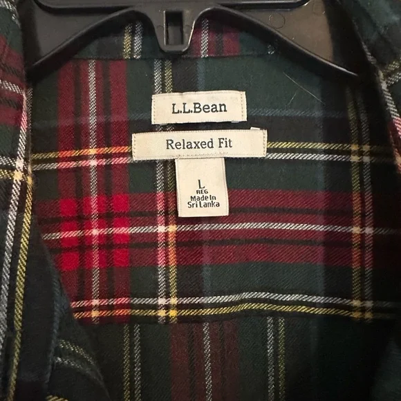 L.L. Bean women’s scotch plaid flannel shirt - Picture 4 of 7